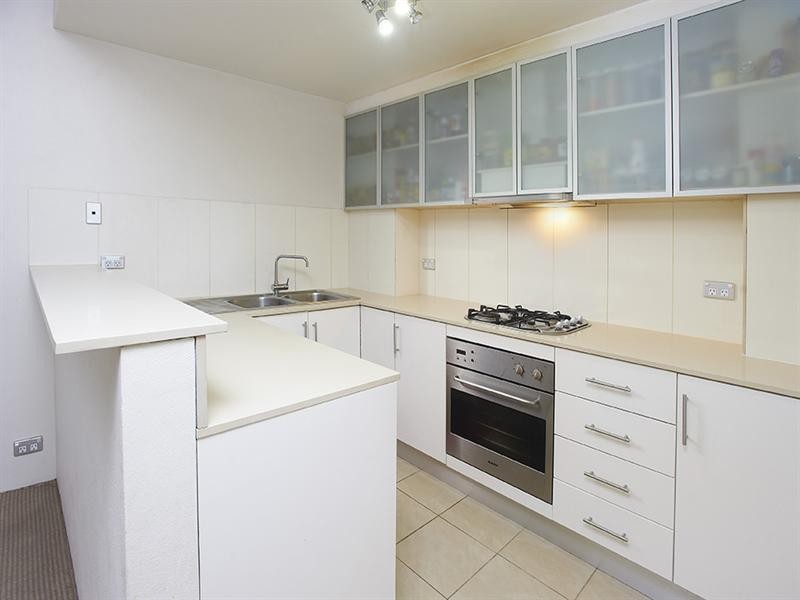 1/142 Bridge Road, Westmead NSW 2145