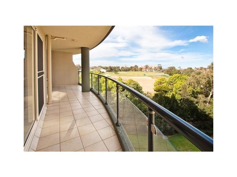 608/91A Bridge Road, Westmead NSW 2145