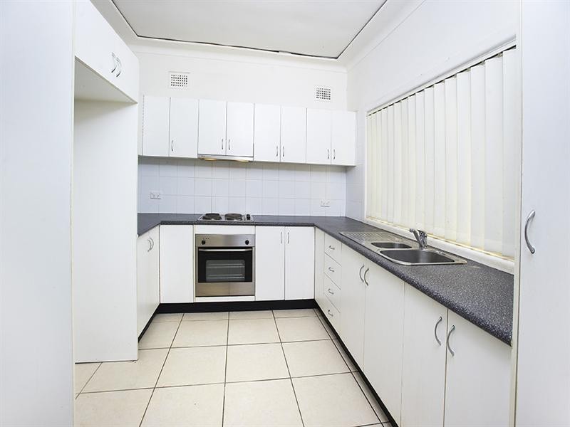 2A Oak Street, Parramatta NSW 2150