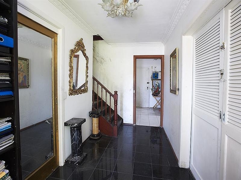 18 Sunset Place, North Rocks NSW 2151