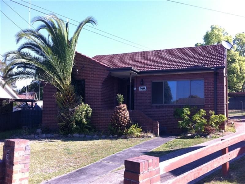 6 WESTVILLE Place, Westmead NSW 2145