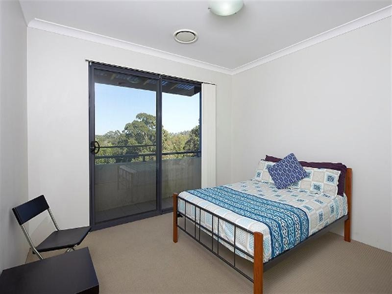 42/32-34 Mons Road, Westmead NSW 2145