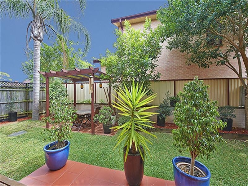2/145-147 Pennant Street, Parramatta NSW 2150