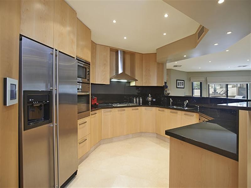 27 Gowan Brae Avenue, Oatlands NSW 2117