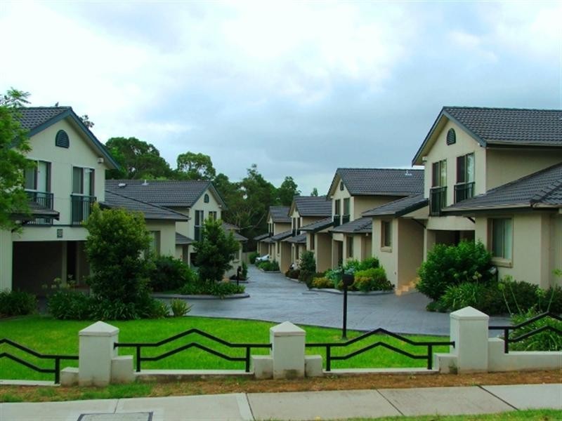 2/25 Darcy Road, Westmead NSW 2145