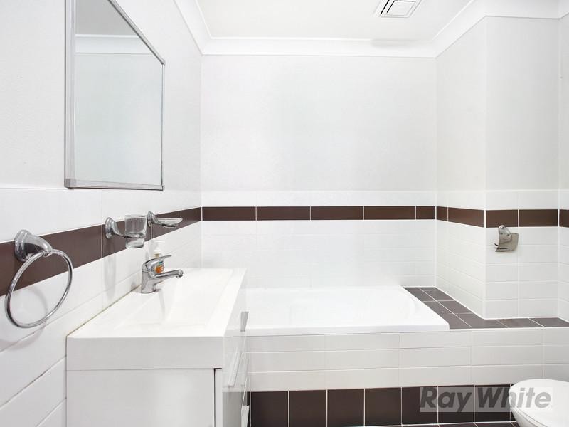 6/9 Wallace Street, Blacktown NSW 2148