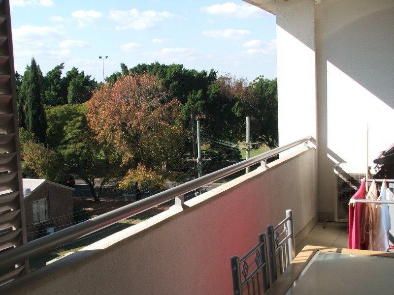 31-37 Hassall Street, Parramatta NSW 2150