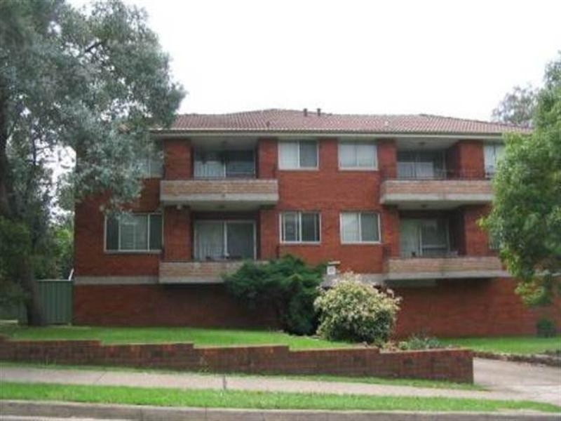 4/33-35 Crown Street, Granville NSW 2142