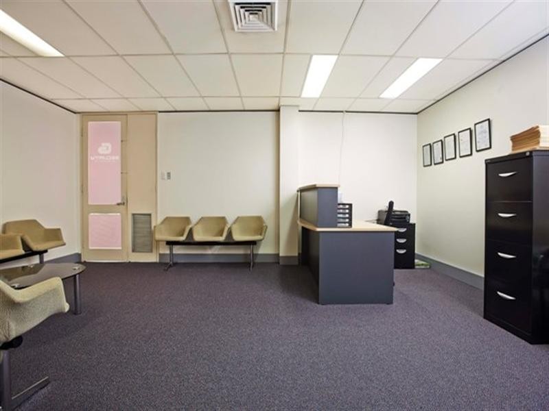 2/78-80 Kitchener Parade, Bankstown NSW 2200