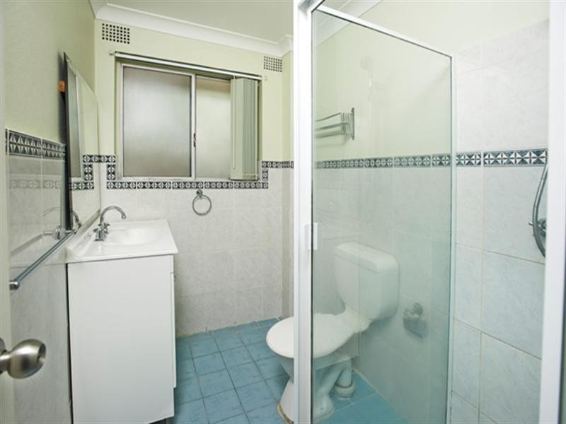 4/33-35 Crown Street, Granville NSW 2142