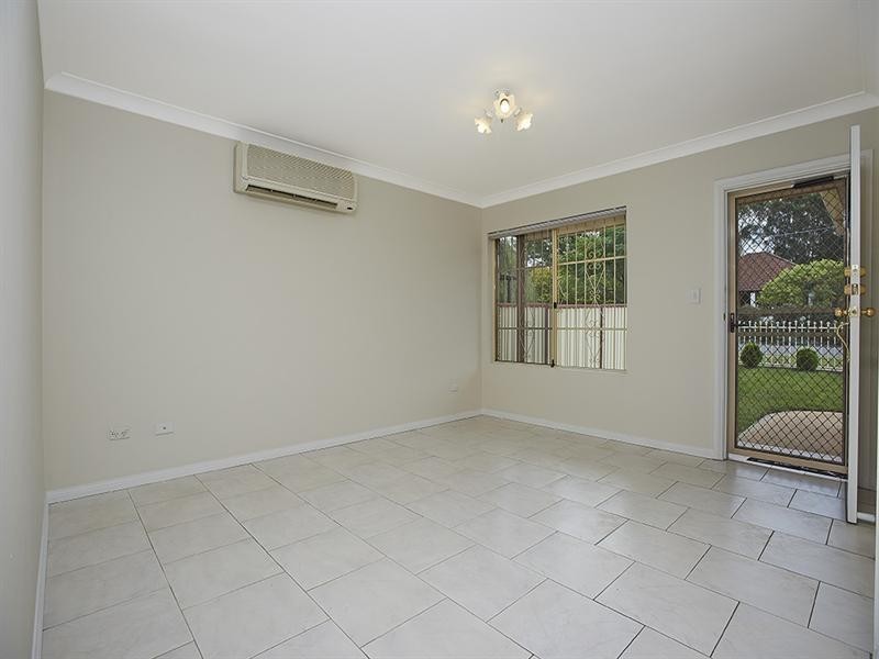 2/14 Milner Road, Guildford NSW 2161