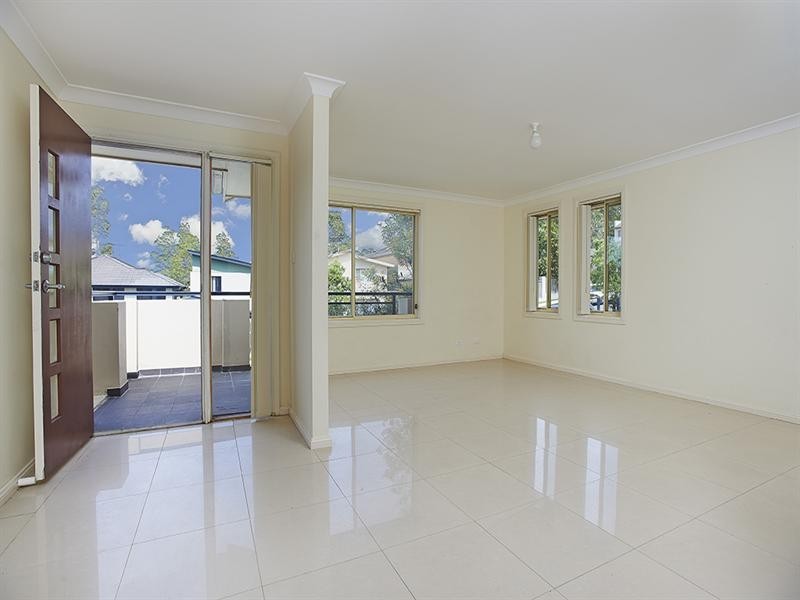 15 Dungara Drive, Pemulwuy NSW 2145