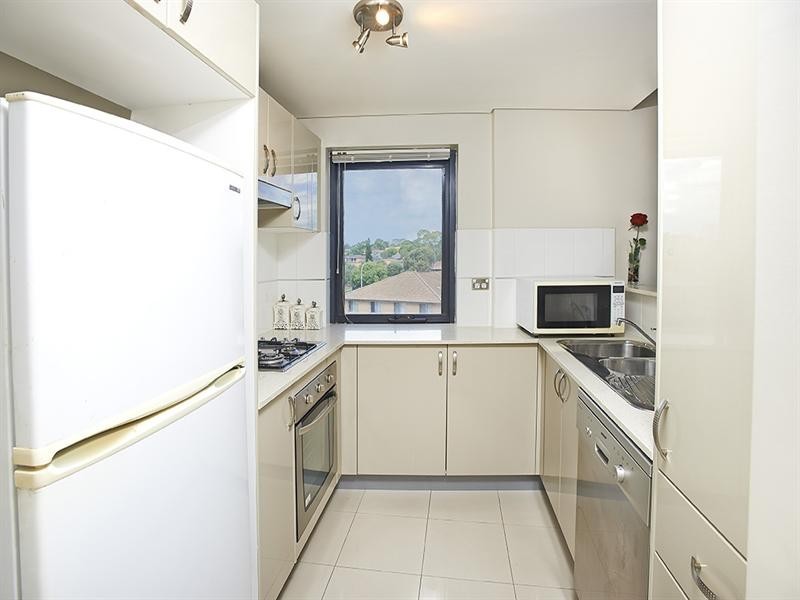 411/31-37 Hassall Street, Parramatta NSW 2150