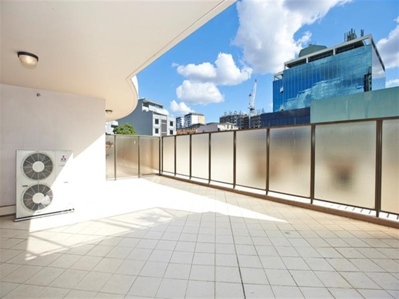 6/13-15 Hassall Street, Parramatta NSW 2150