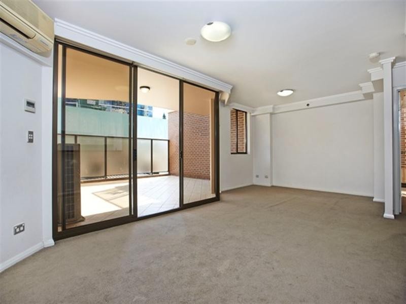 6/13-15 Hassall Street, Parramatta NSW 2150