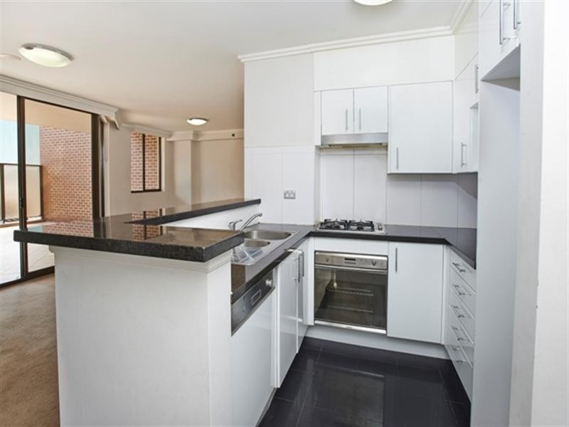 6/13-15 Hassall Street, Parramatta NSW 2150