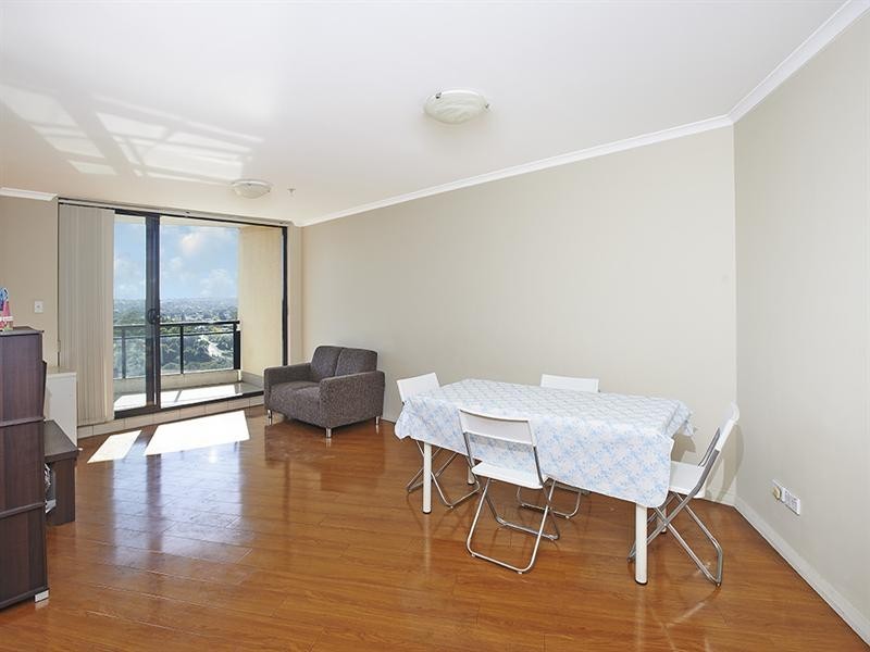 72/26-30 Hassall Street, Parramatta NSW 2150