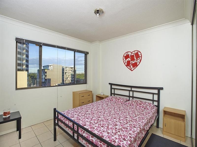 37/2 Charles Street, Parramatta NSW 2150