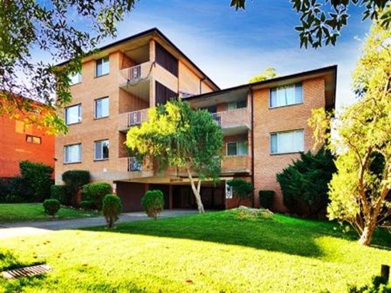 1/15-17 Jessie Street, Westmead NSW 2145