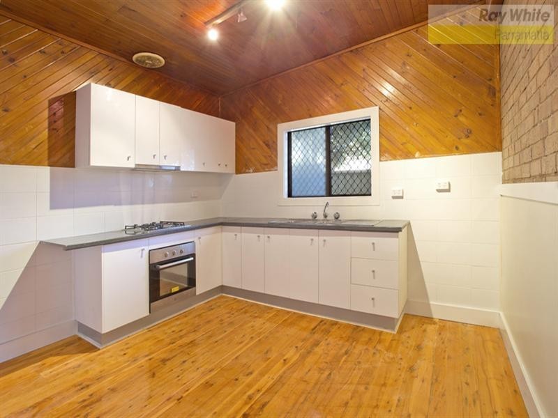 9 Banks St, Mays Hill, Parramatta NSW 2150