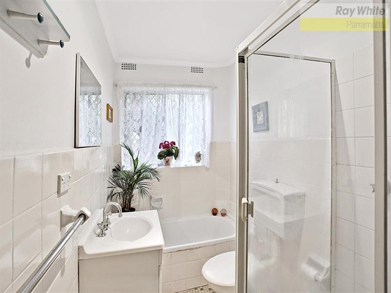 1/24 Pennant Hills Road, North Parramatta NSW 2151