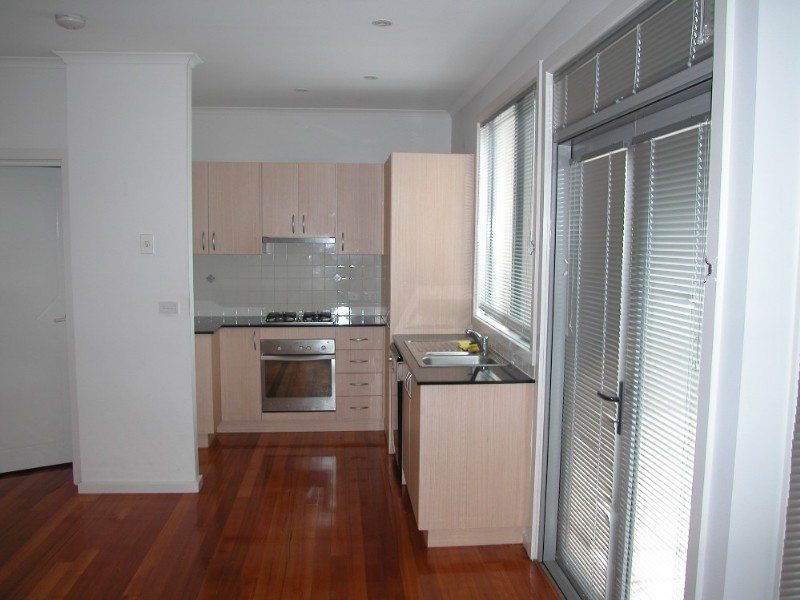 2 Windsor Street, Pascoe Vale VIC 3044