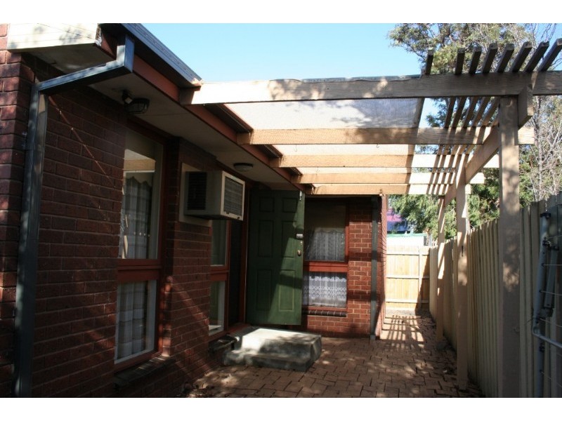 4/49 Rose Street, Coburg VIC 3058