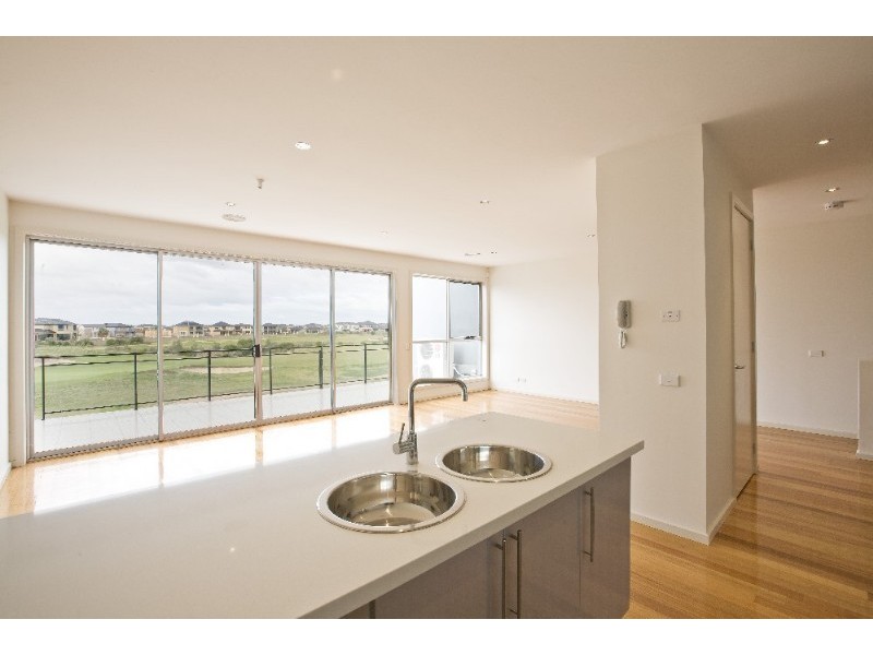 1,5&9/110 Eagle Court, Point Cook VIC 3030