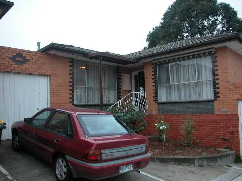 13 Arnold Court, Pascoe Vale VIC 3044