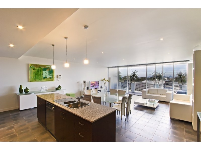 136 Bell Street, Coburg VIC 3058