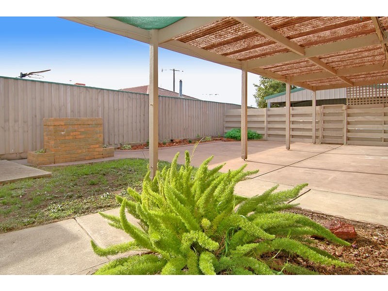 1 Watchet Court, Craigieburn VIC 3064