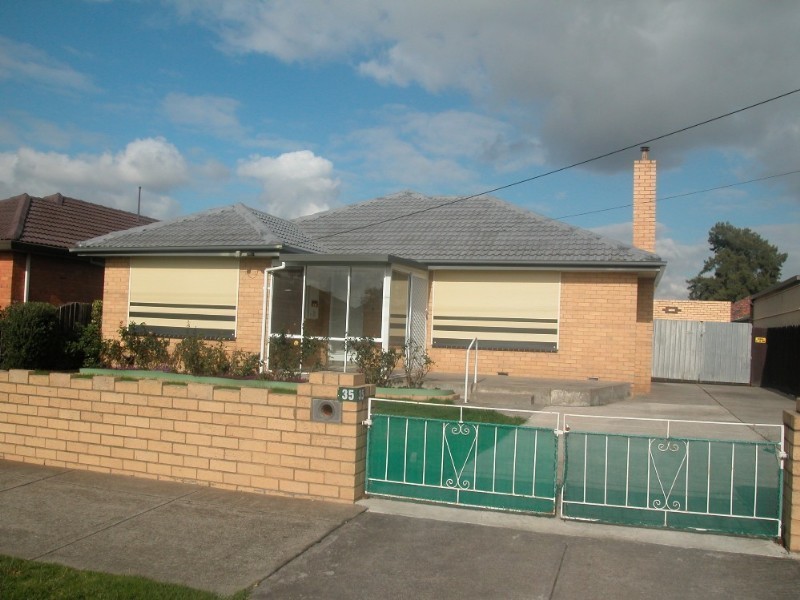 35 Jukes Road, Fawkner VIC 3060