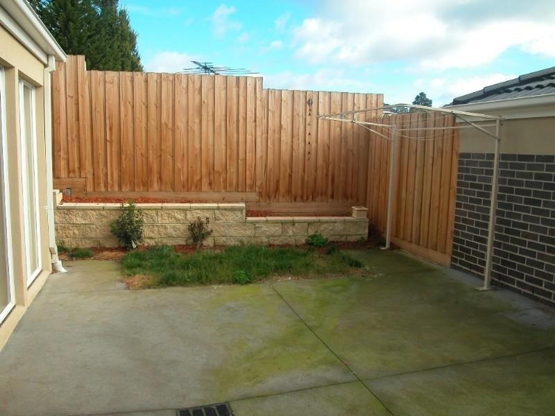 6/1 Nartanda Court, Doncaster East VIC 3109