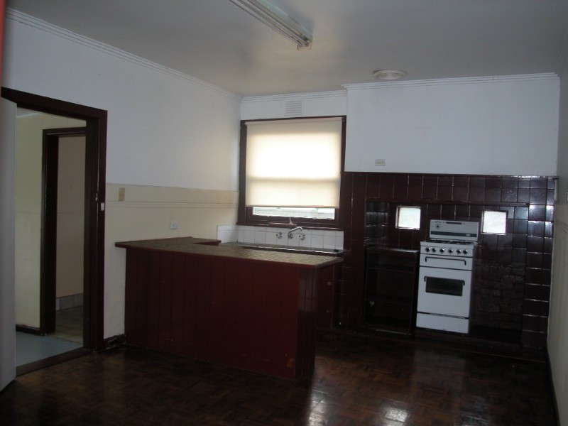 34 Parkstone Avenue, Pascoe Vale South VIC 3044