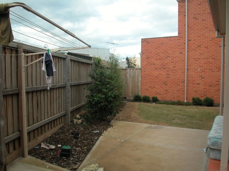 7/19-23 Overton Lea Boulevard, Sydenham VIC 3037