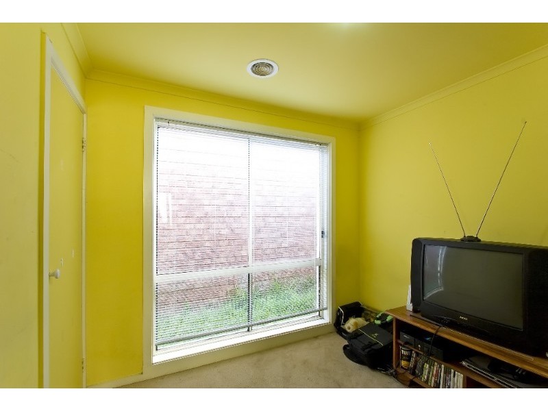 4 Dodd Place, Roxburgh Park VIC 3064