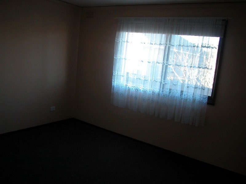 5/36 Grevillea Road, Oak Park VIC 3046