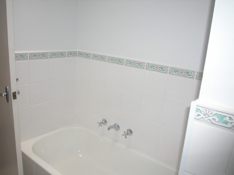 5/36 Grevillea Road, Oak Park VIC 3046