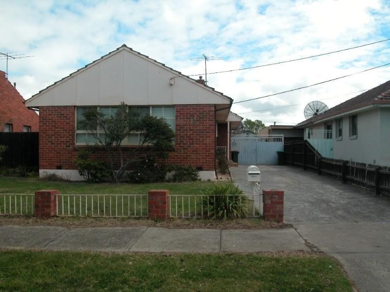 13 Lesleigh Street, Fawkner VIC 3060