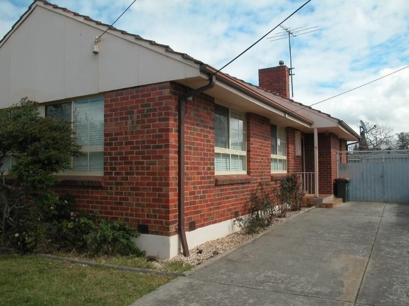 13 Lesleigh Street, Fawkner VIC 3060