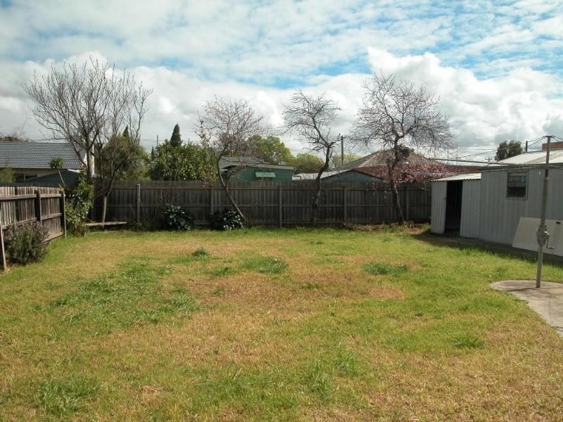 13 Lesleigh Street, Fawkner VIC 3060