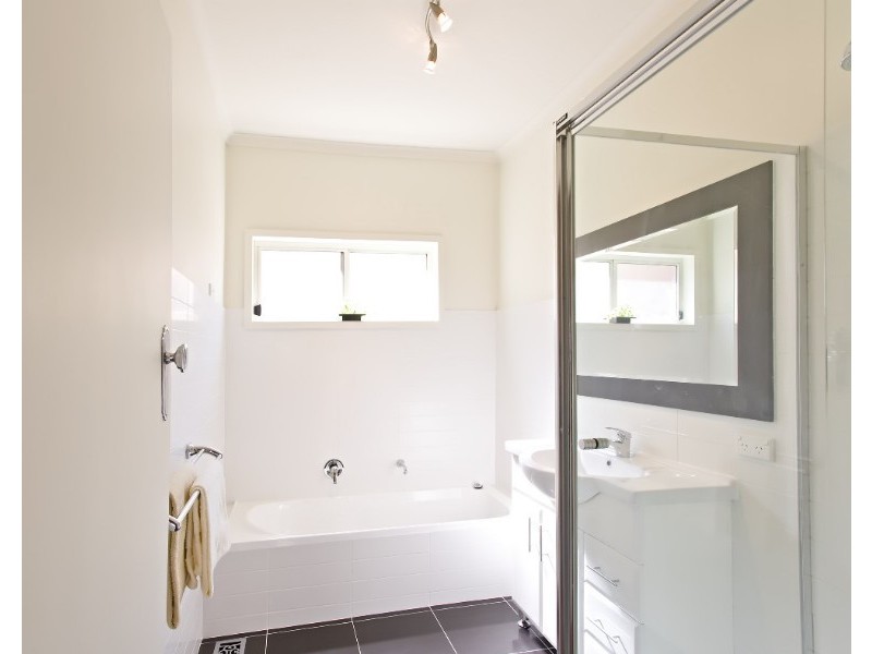 26 Stennis Street, Pascoe Vale VIC 3044