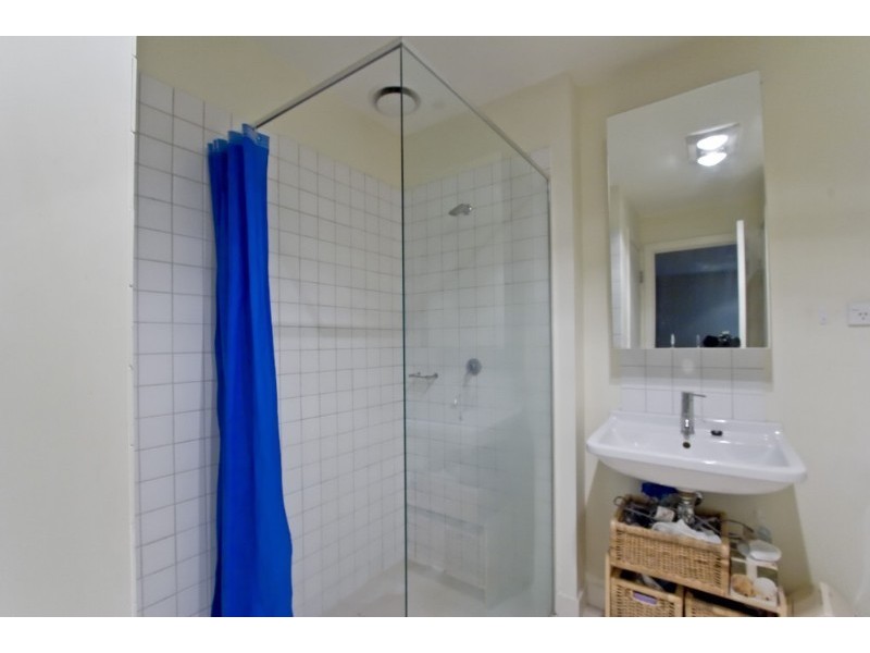 215/408 Lygon Street, Brunswick East VIC 3057