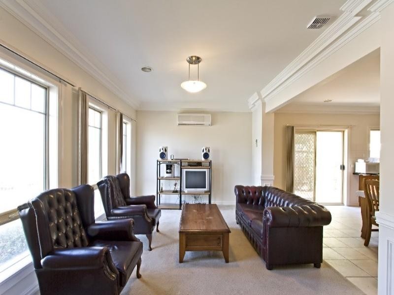 1/247 Derby Street, Pascoe Vale VIC 3044