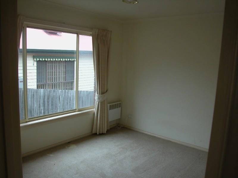 2/94 Railway Parade, Pascoe Vale VIC 3044