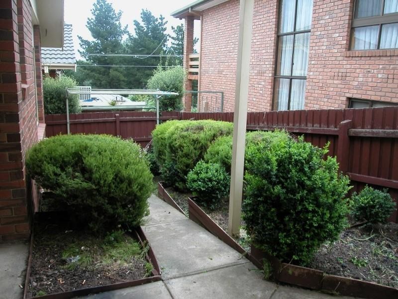 2/94 Railway Parade, Pascoe Vale VIC 3044