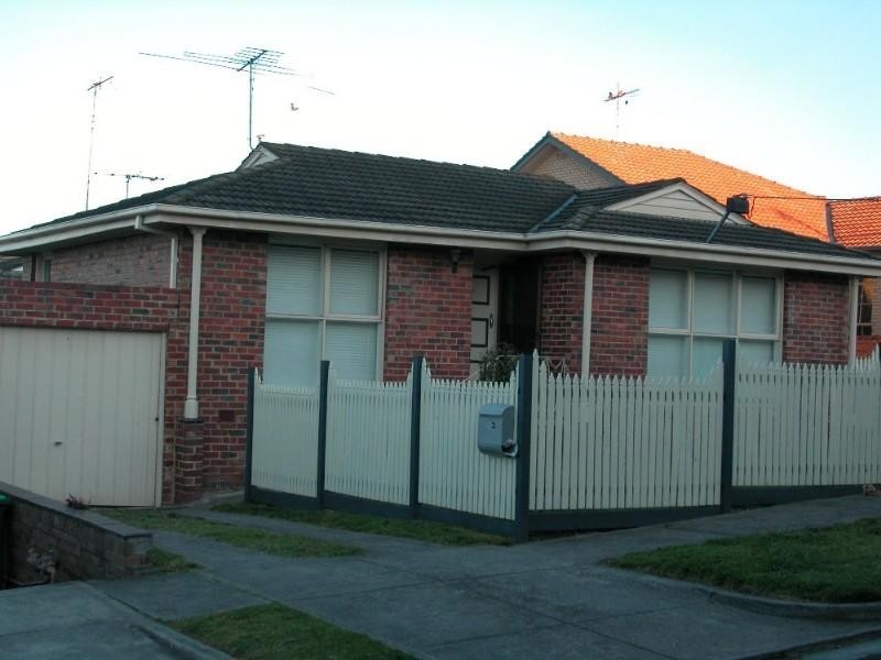 1/5 Mitchell Parade, Pascoe Vale South VIC 3044