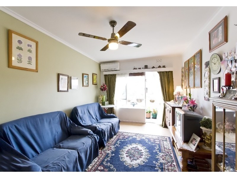 5/2 Passfield Street, Brunswick West VIC 3055