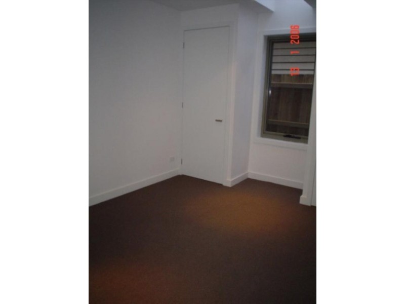 1/87 Gaffney Street, Coburg VIC 3058