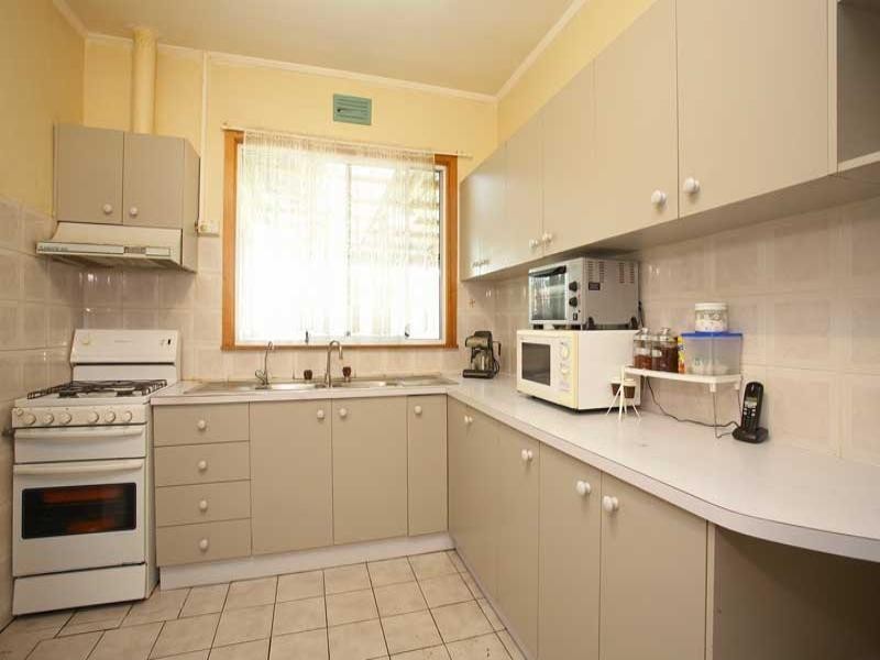 23 Queens Parade, Fawkner VIC 3060